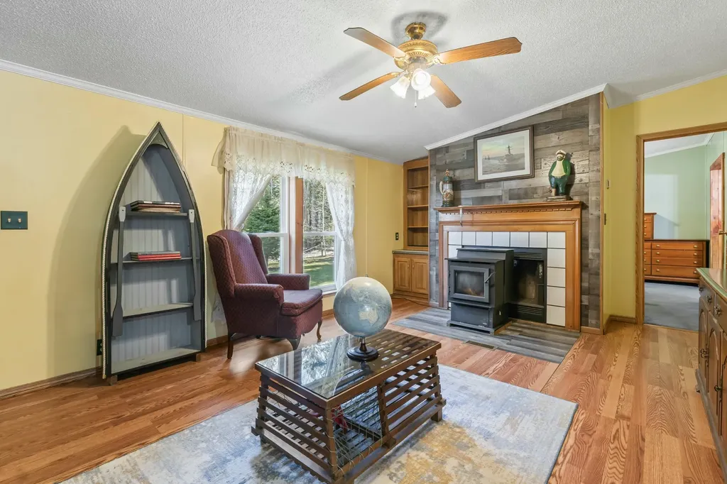 77 Birchmere Lane Harpswell ME 04079
