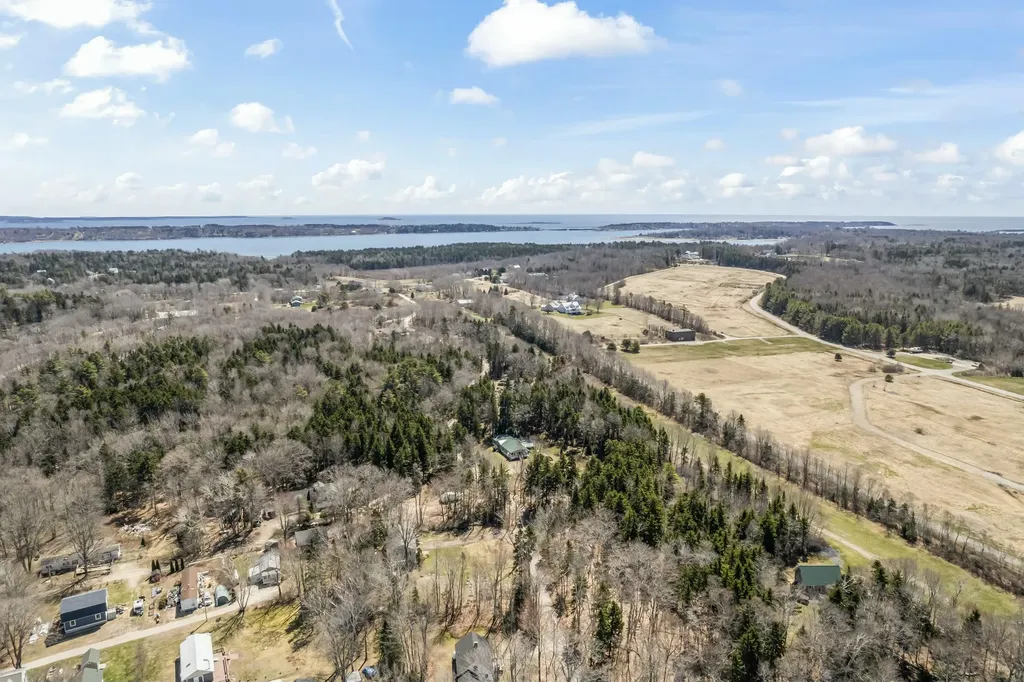 77 Birchmere Lane Harpswell ME 04079
