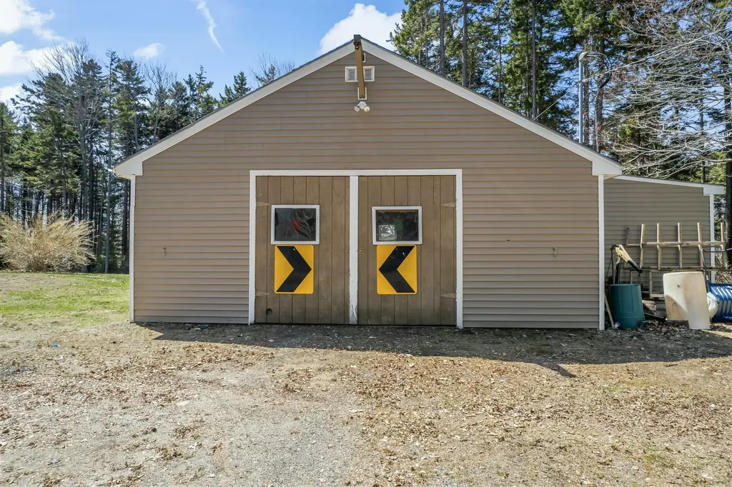 77 Birchmere Lane Harpswell ME 04079
