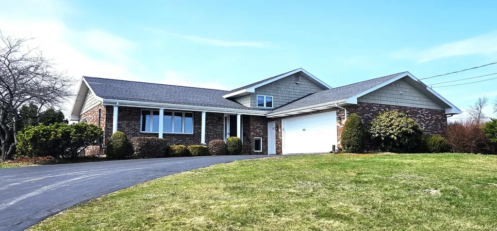 193 Lisbon Road Sabattus ME 04280