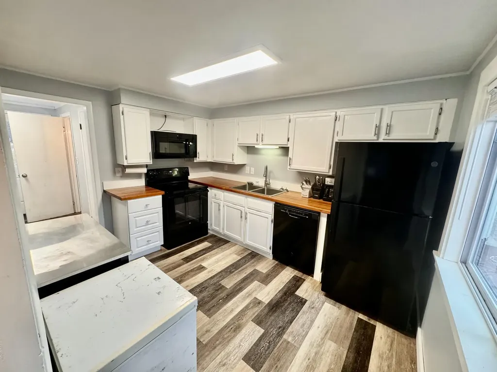 4 Windward Way Cutler ME 04626