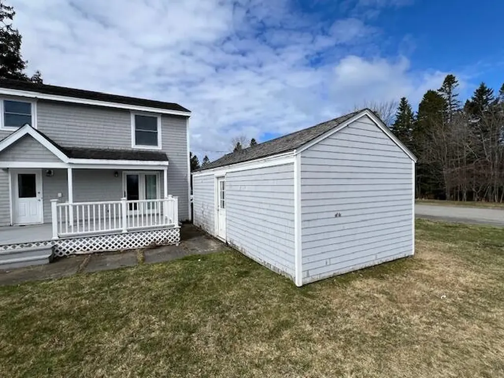 4 Windward Way Cutler ME 04626