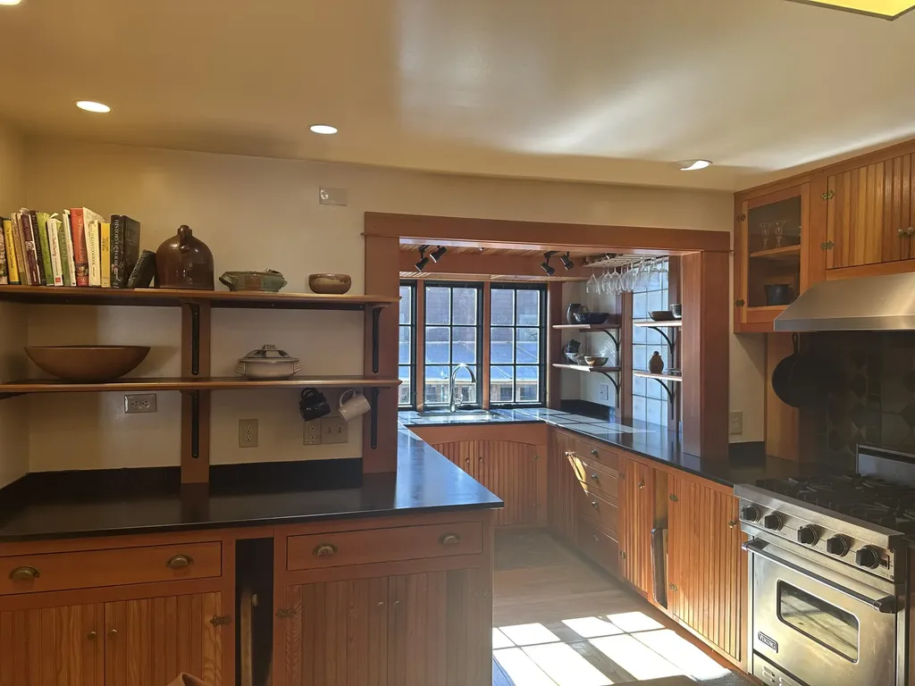 198 Norfolk Street Bangor ME 04401