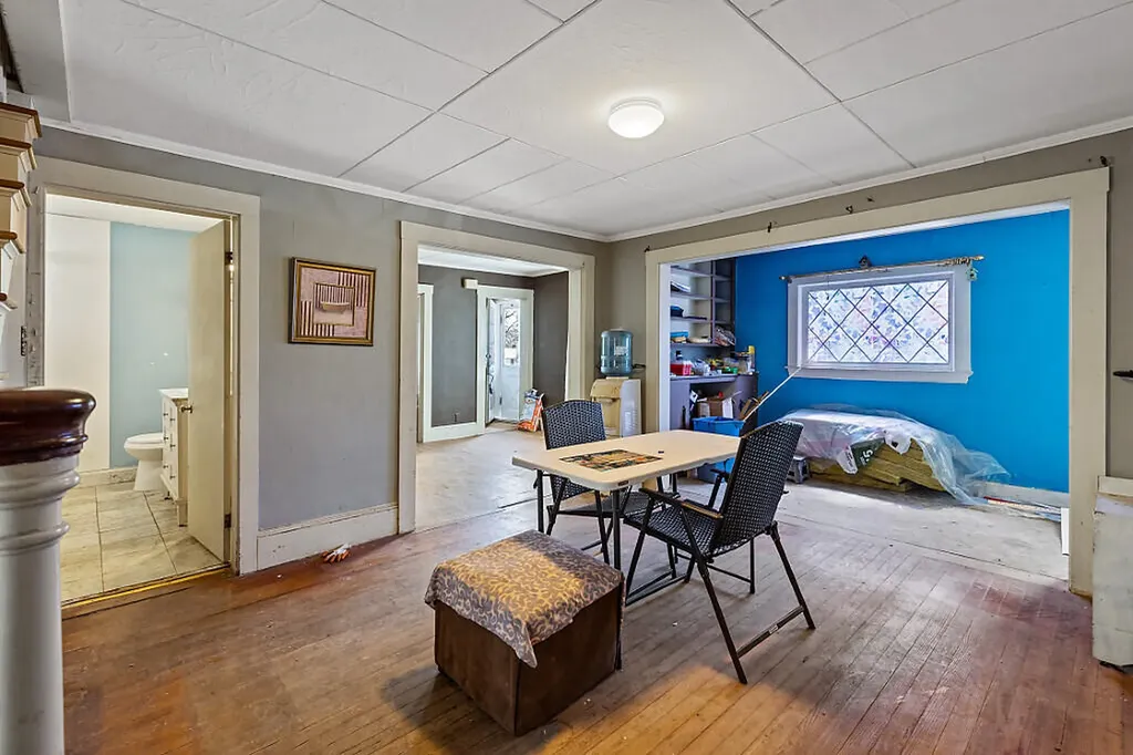 18 Pleasant Street Waterville ME 04901