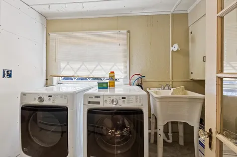 18 Pleasant Street Waterville ME 04901