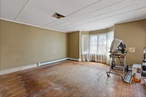 18 Pleasant Street Waterville ME 04901