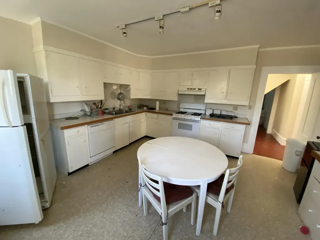 101 Derby Road Islesboro ME 04848