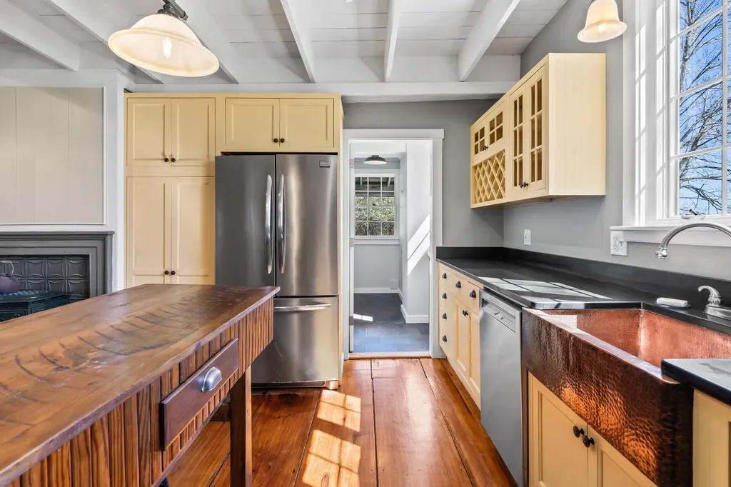 1854 Alna Road Alna ME 04535
