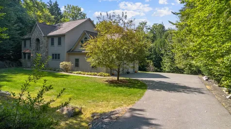 18 Wedgewood Drive Oakland ME 04963