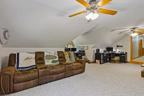 18 Wedgewood Drive Oakland ME 04963