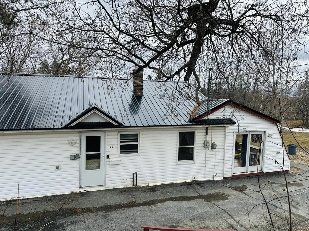 37 Spring Street Caribou ME 04736