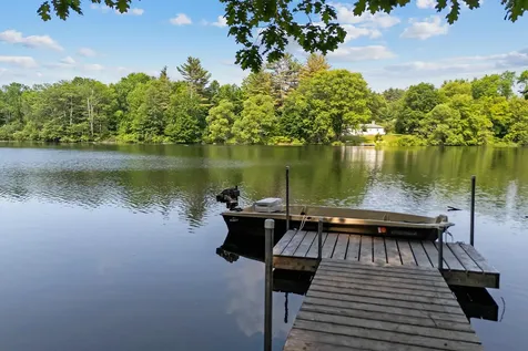 106 Frost Drive Monmouth ME 04259