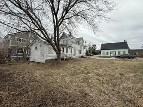 10 Trinity Street Rockland ME 04841