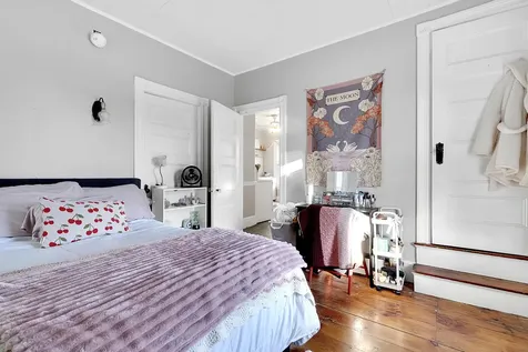 62 Roberts Street Portland ME 04102