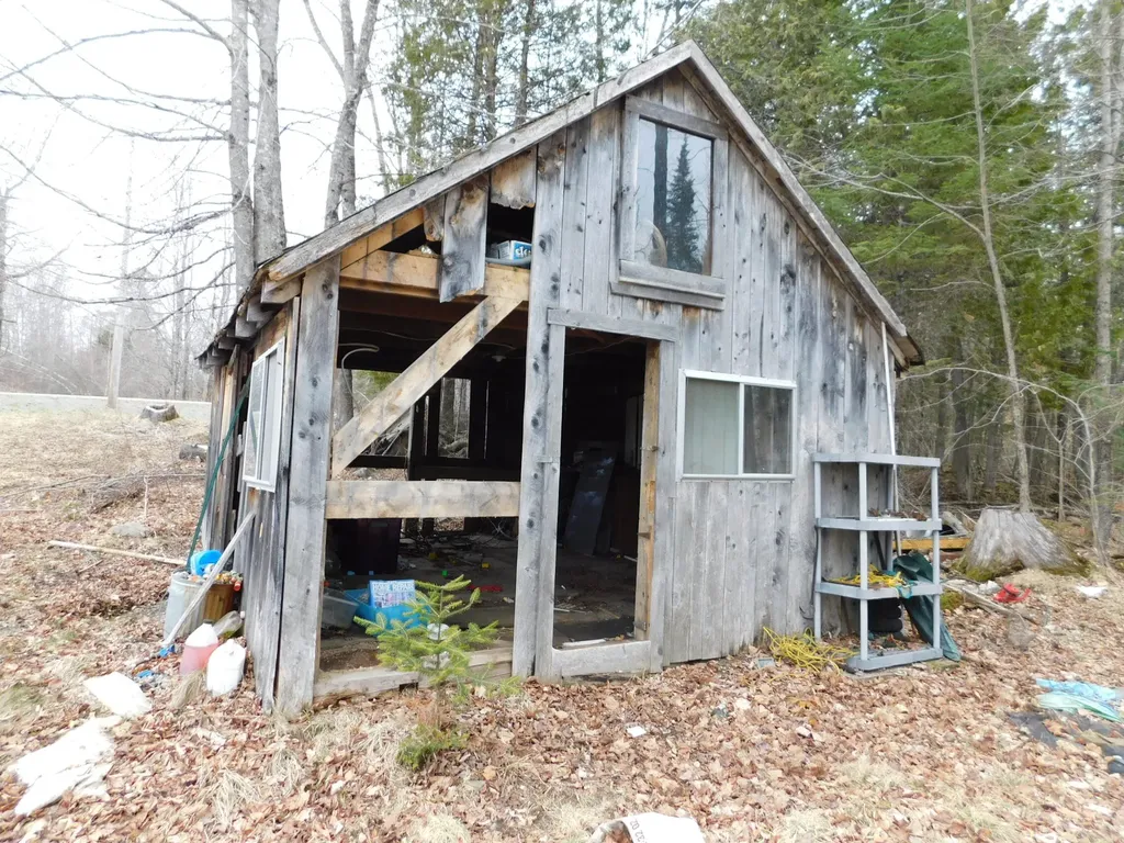 21 Stickney Hill Road Athens ME 04912