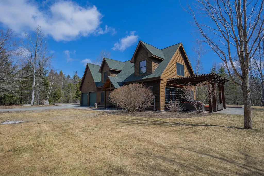 8 Sunset Lane Kingfield ME 04947
