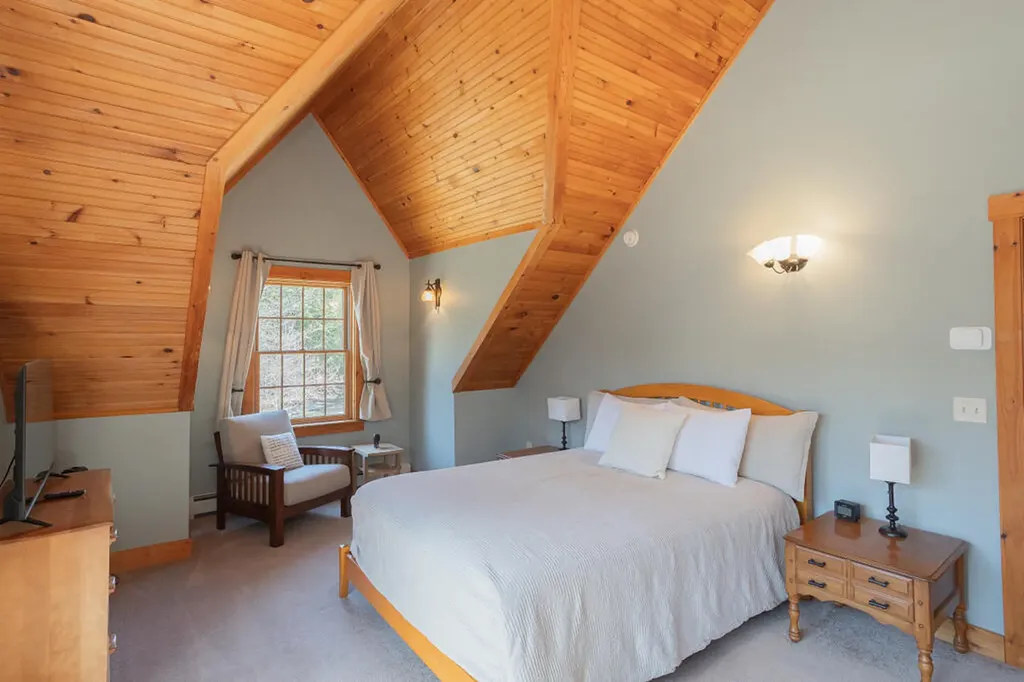 8 Sunset Lane Kingfield ME 04947