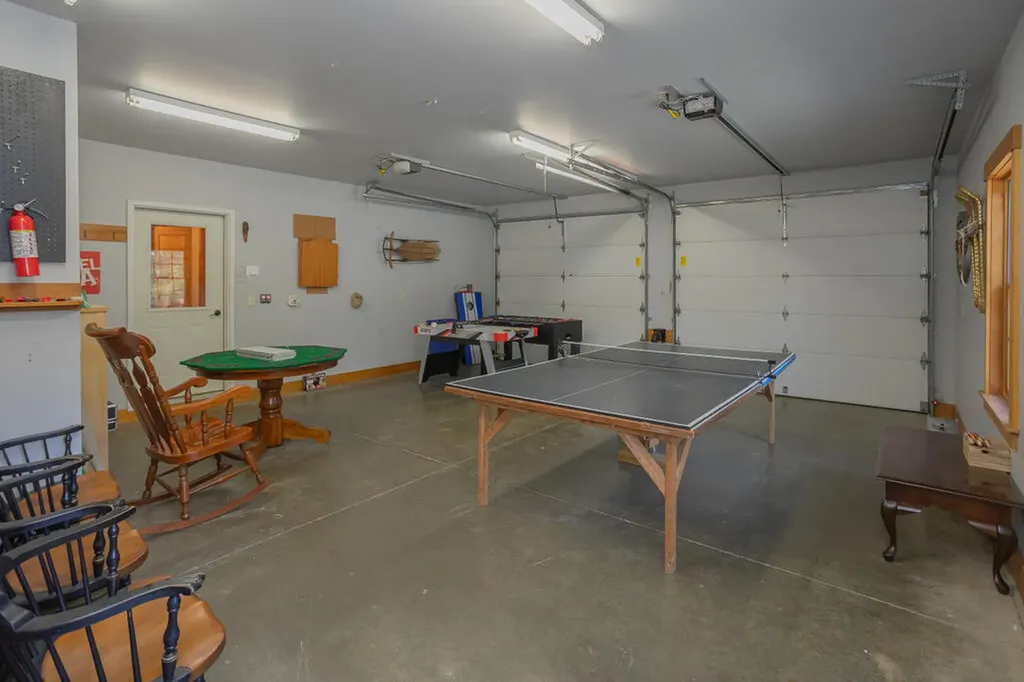 8 Sunset Lane Kingfield ME 04947