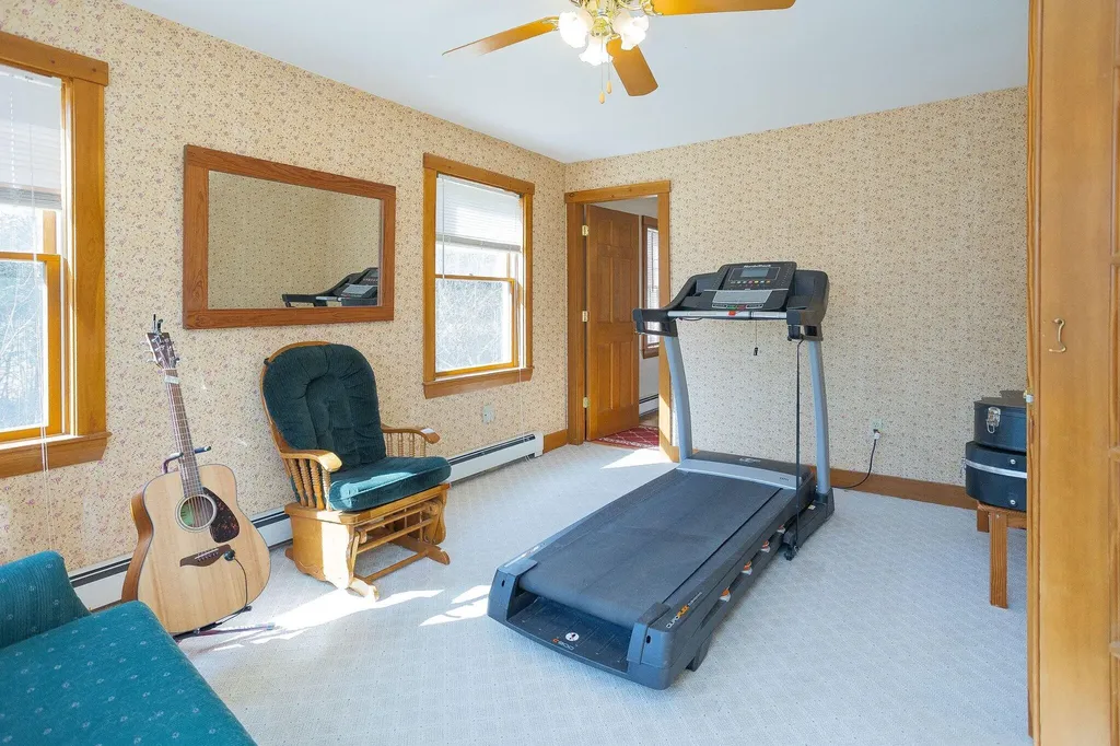 197 Granite Heights Farmington ME 04938