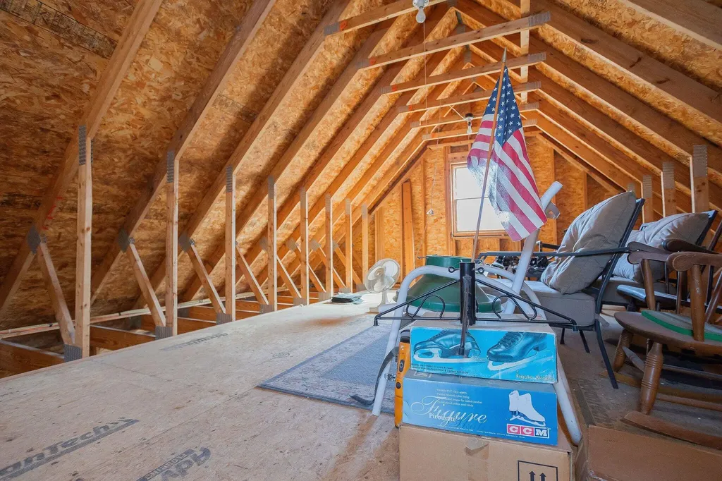 197 Granite Heights Farmington ME 04938