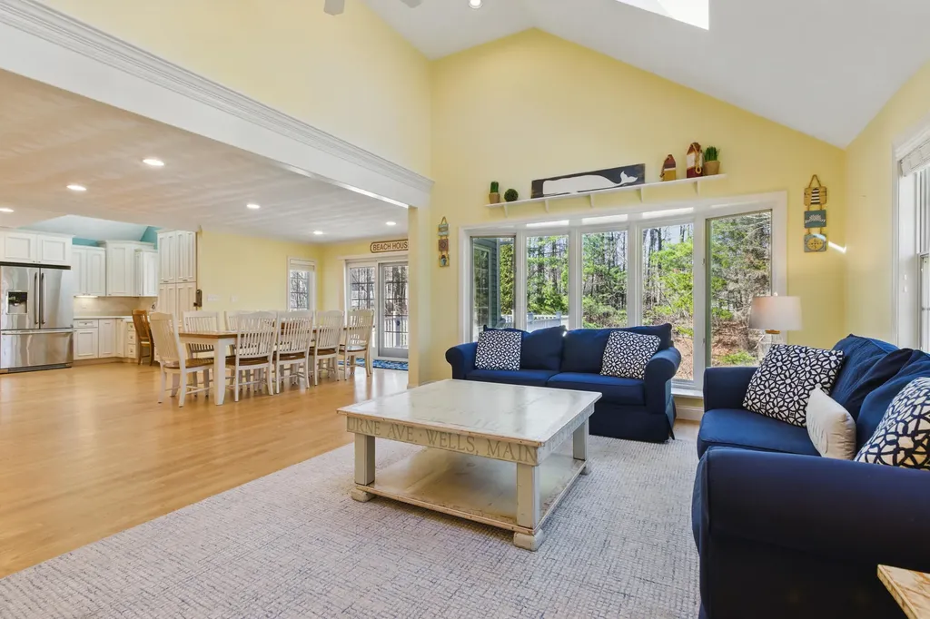 98 Bourne Avenue Wells ME 04090