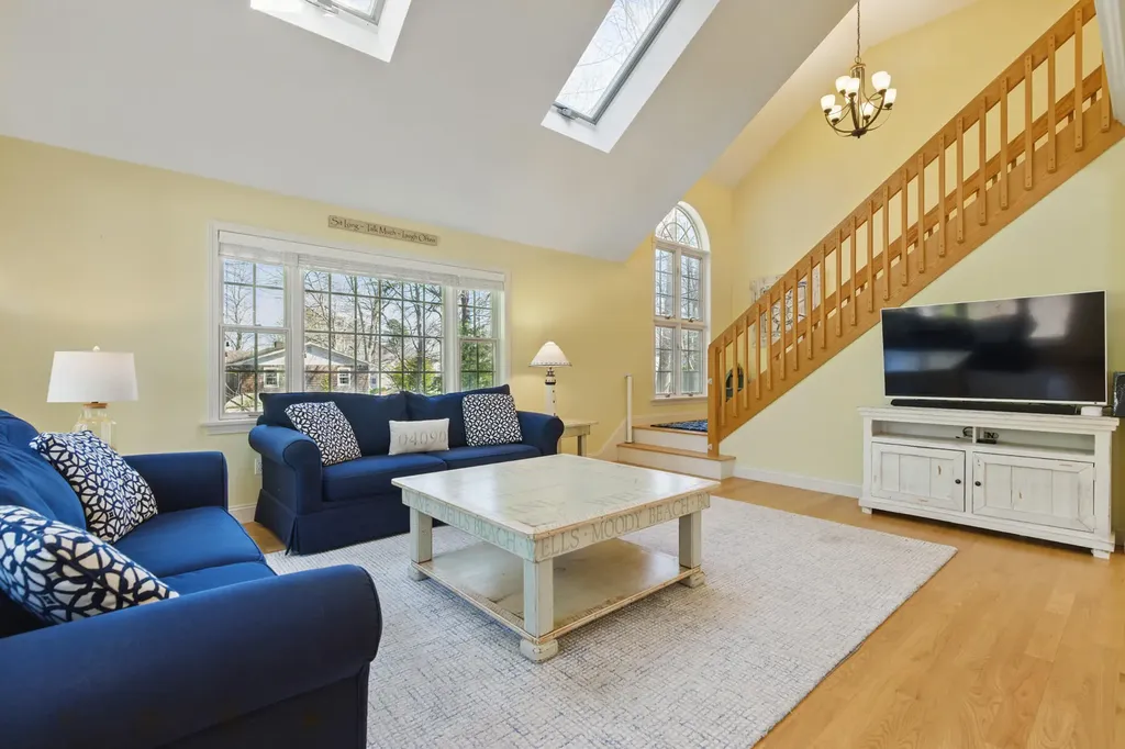 98 Bourne Avenue Wells ME 04090