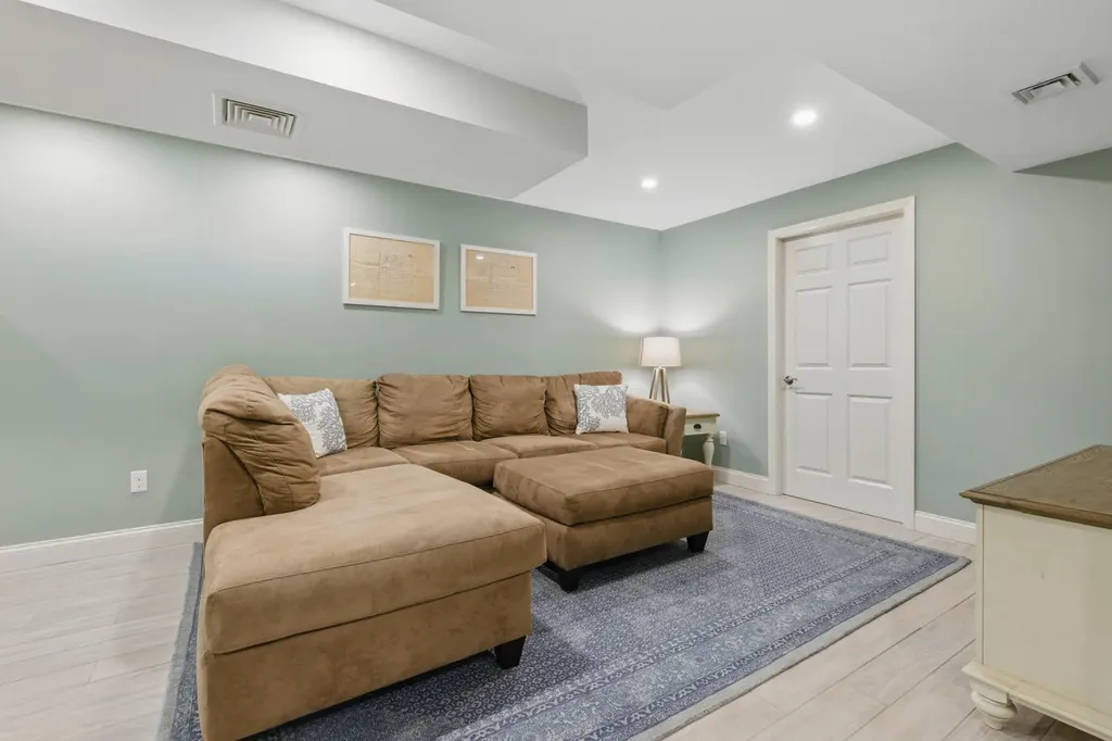 98 Bourne Avenue Wells ME 04090