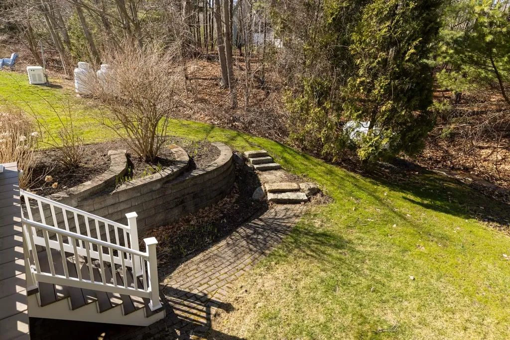 98 Bourne Avenue Wells ME 04090