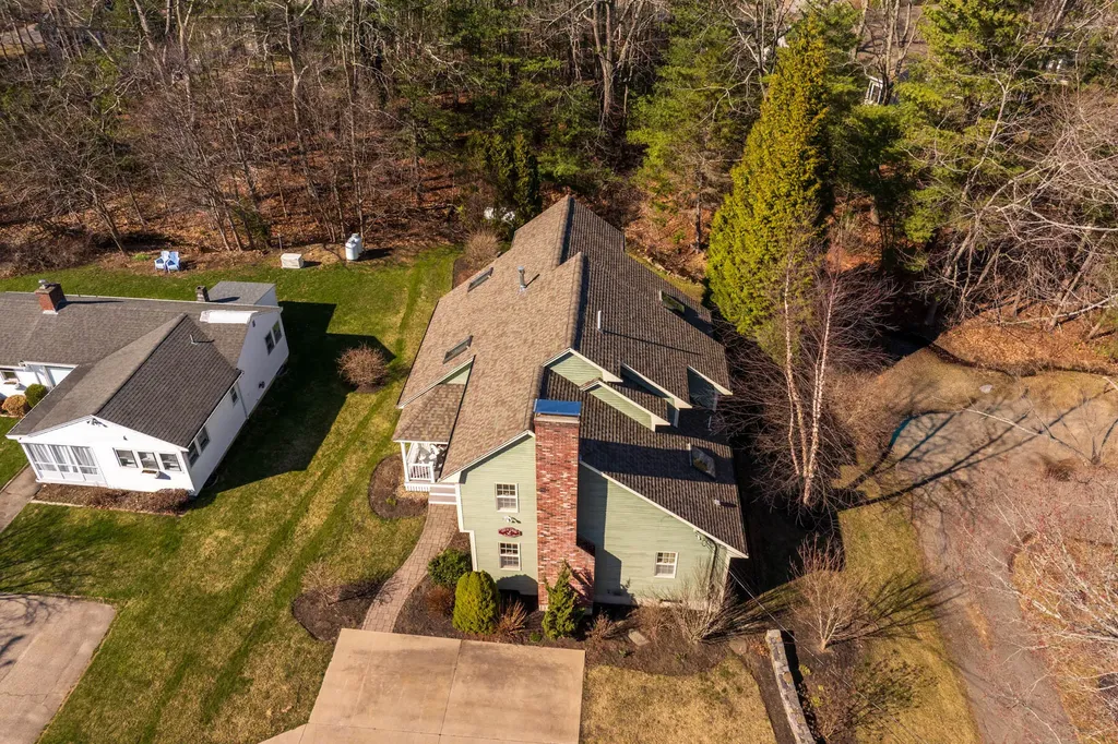 98 Bourne Avenue Wells ME 04090