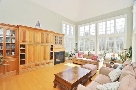 35 Whitetail Way Bangor ME 04401