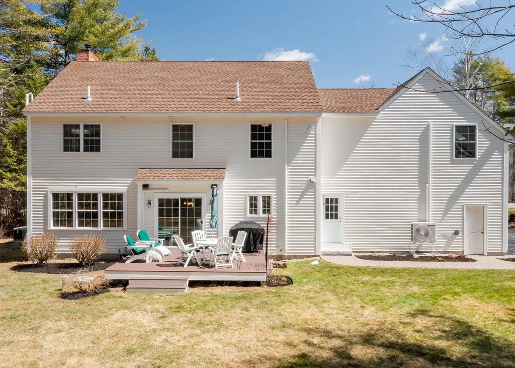 33 Idlewood Drive Cumberland ME 04021