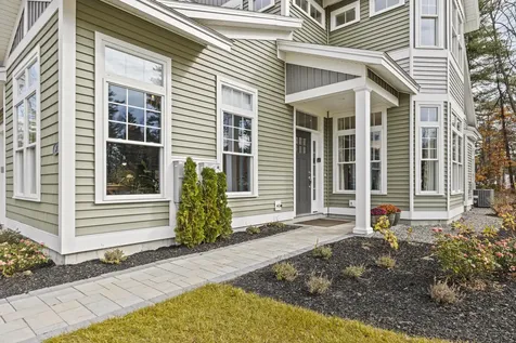 16 Plover Way South Portland ME 04106
