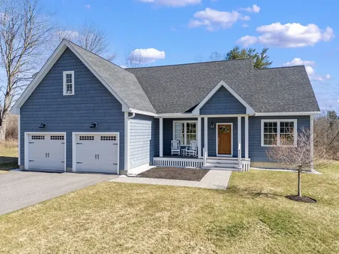 2 Raks Cottage York ME 03909
