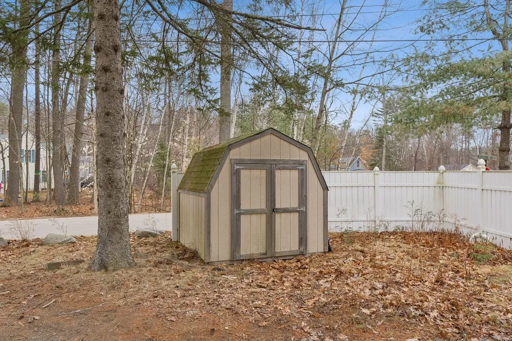 65 Anglers Road Windham ME 04062