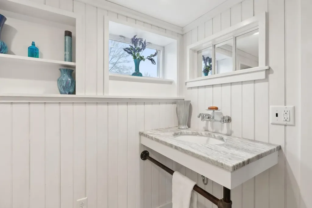 41 Caleb Street Portland ME 04102
