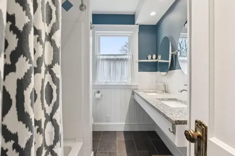 41 Caleb Street Portland ME 04102