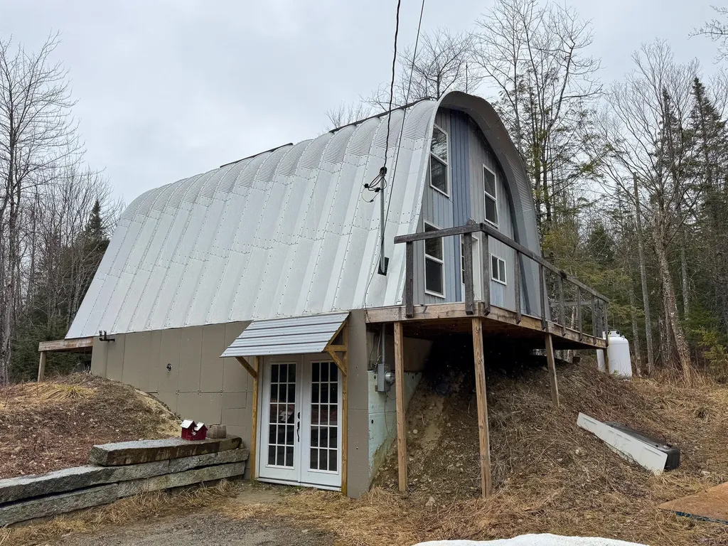 206 Town Farm Road Lincoln ME 04457