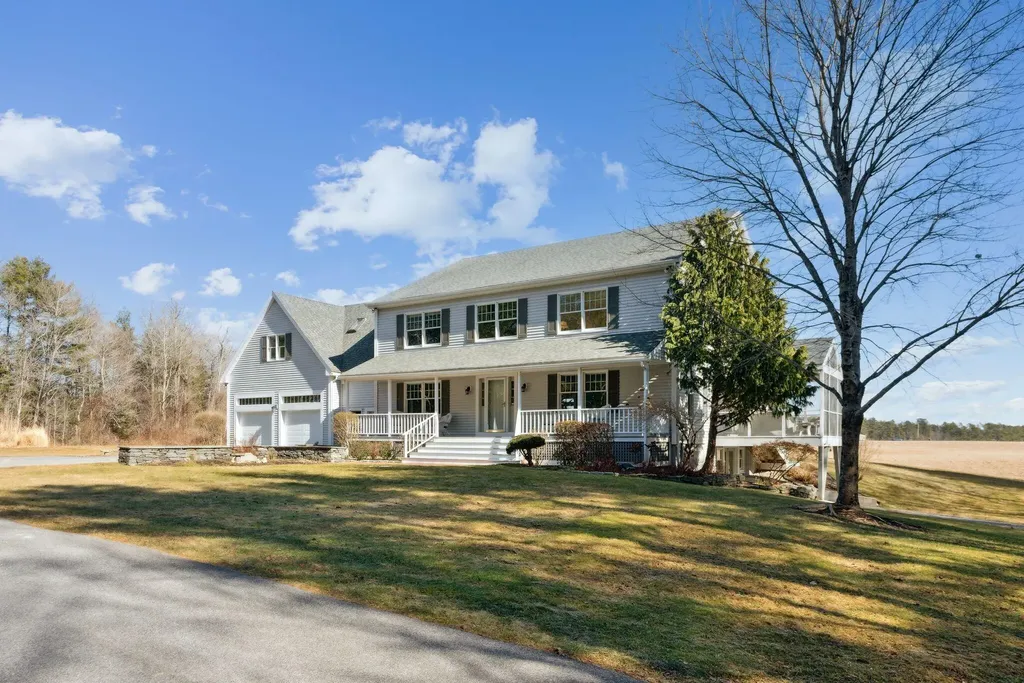 121 Old Pennellville Road Brunswick ME 04011