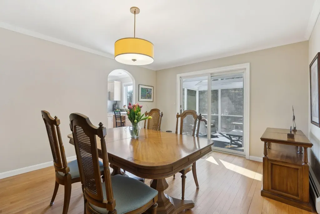 121 Old Pennellville Road Brunswick ME 04011