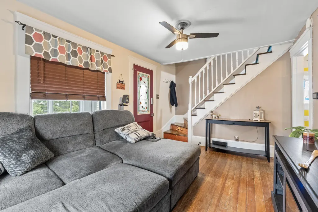 10 Grandview Avenue Sanford ME 04073