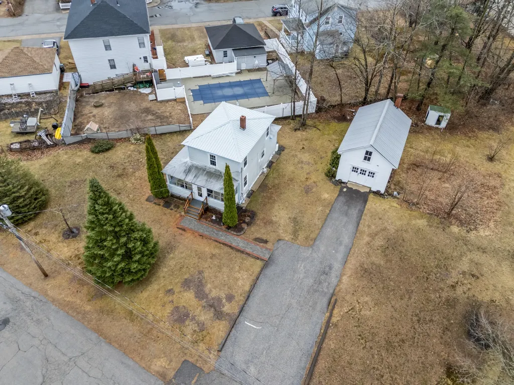 10 Grandview Avenue Sanford ME 04073