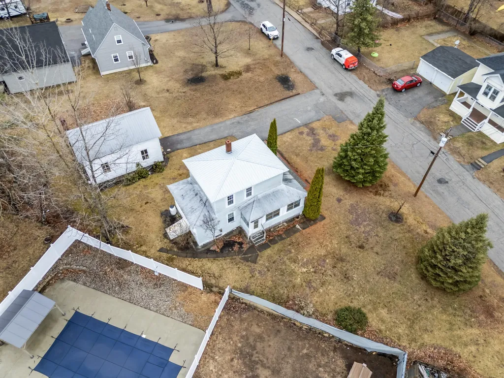 10 Grandview Avenue Sanford ME 04073
