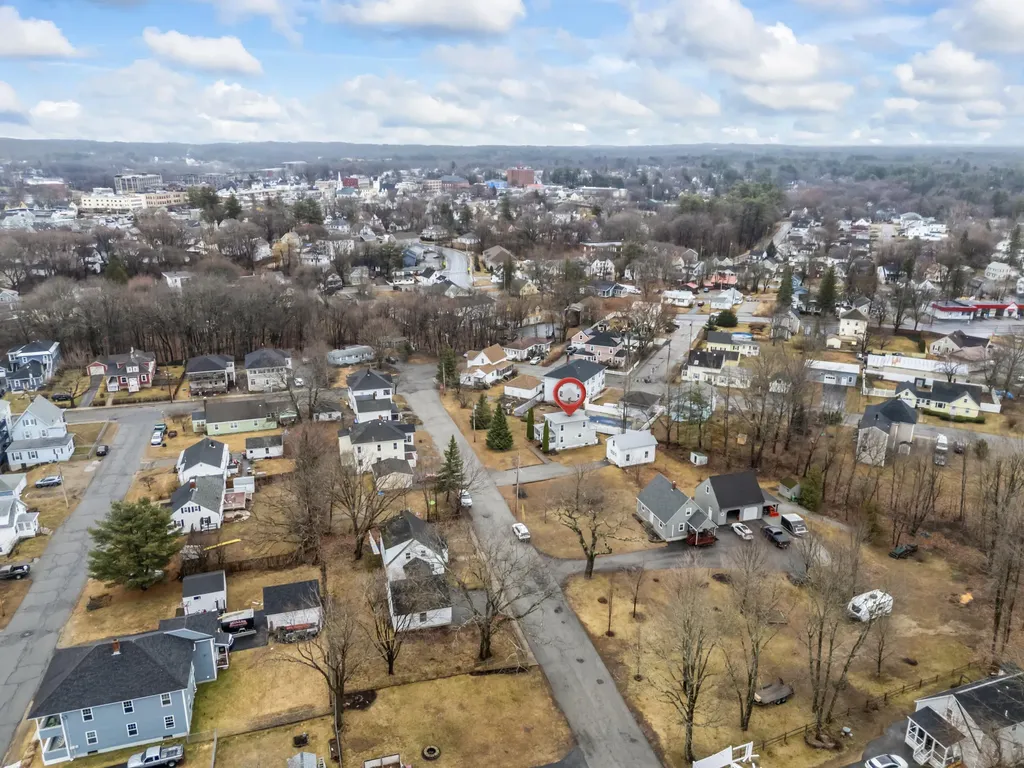 10 Grandview Avenue Sanford ME 04073