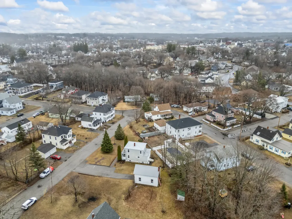 10 Grandview Avenue Sanford ME 04073