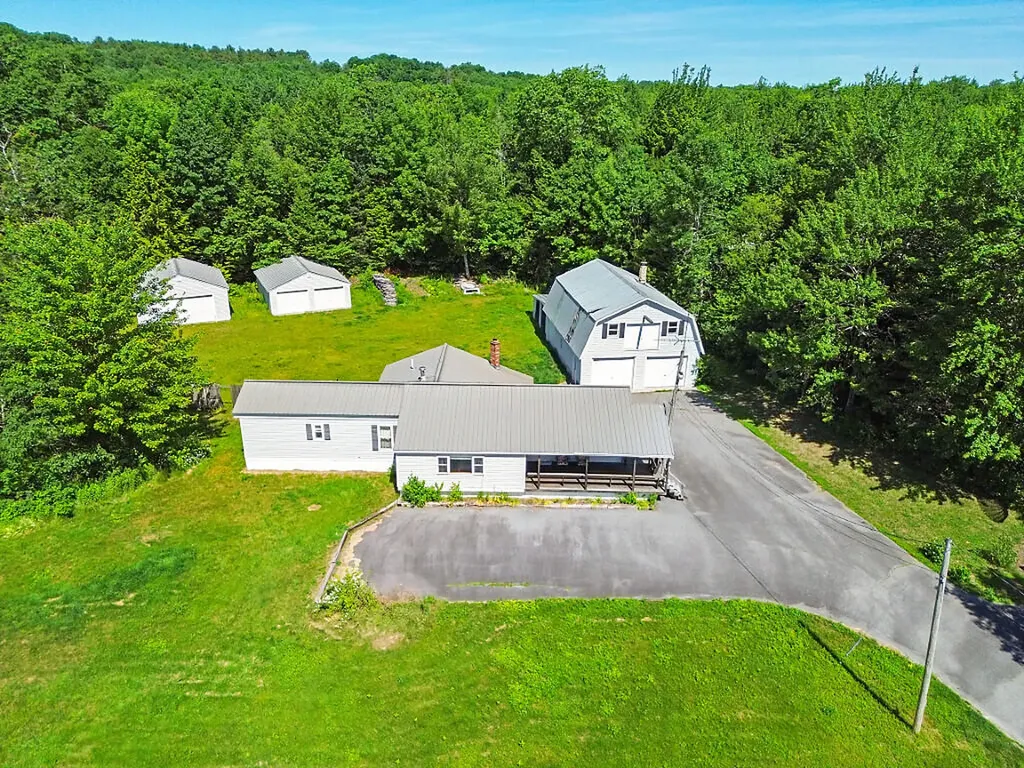 1650 N Belfast Avenue Vassalboro ME 04989