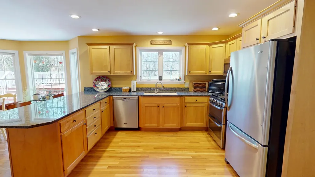 76 Trillium Trail Bangor ME 04401