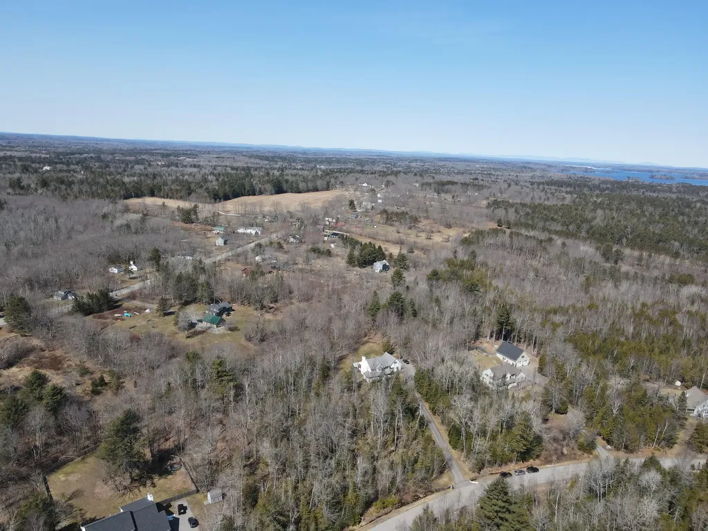 76 Trillium Trail Bangor ME 04401