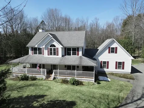 76 Trillium Trail Bangor ME 04401