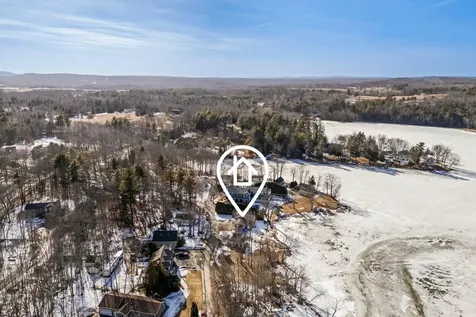 12 Cattail Lane Monmouth ME 04259
