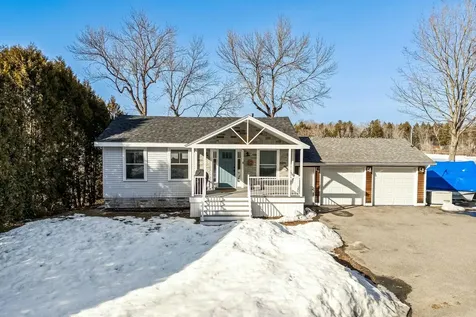 12 Cattail Lane Monmouth ME 04259